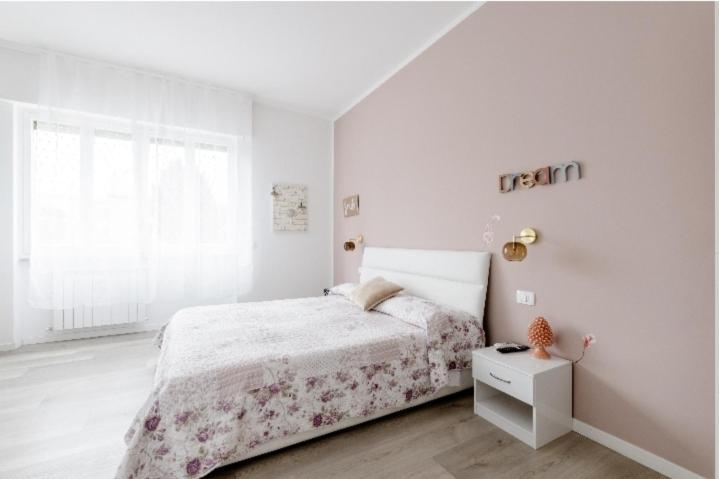Casa Di Kiki Hotel Финале Лигуре Стая снимка
